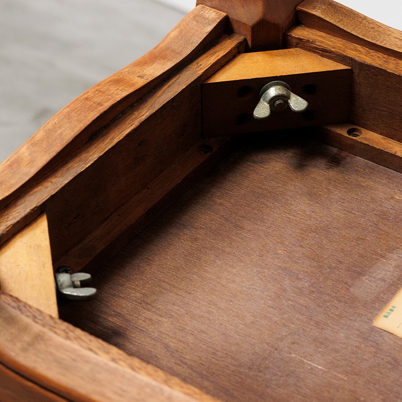 猫脚のサイドテーブル［MF-046］｜一点モノ家具通販のマルニファニシング