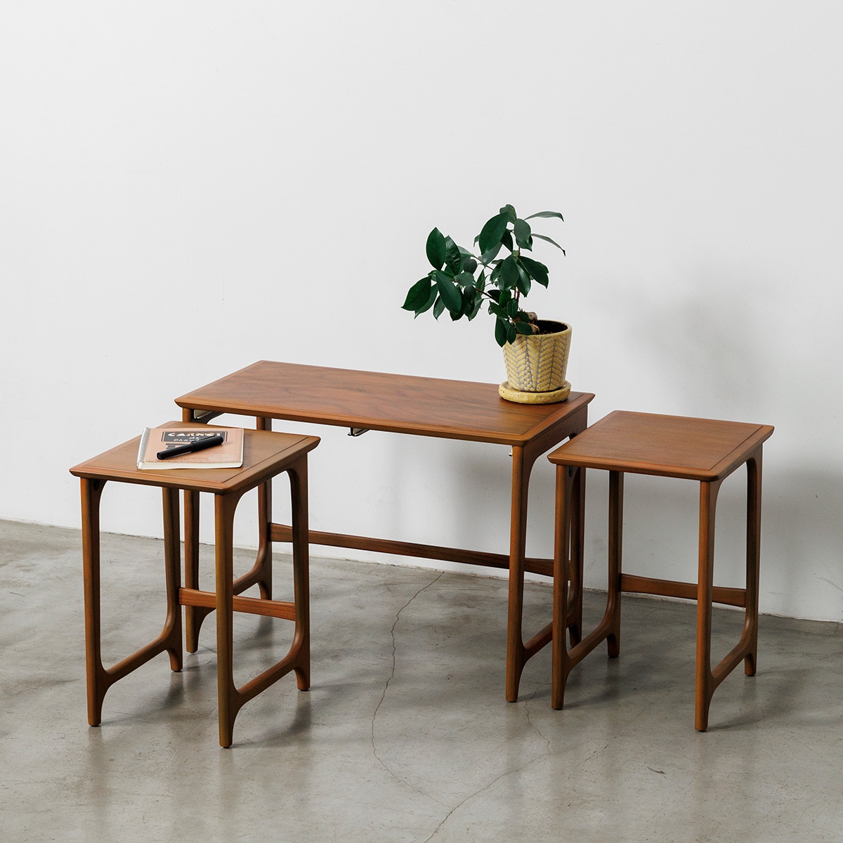ローズウッドのネストテーブル [MF-053]｜一点モノ家具通販のマルニ
