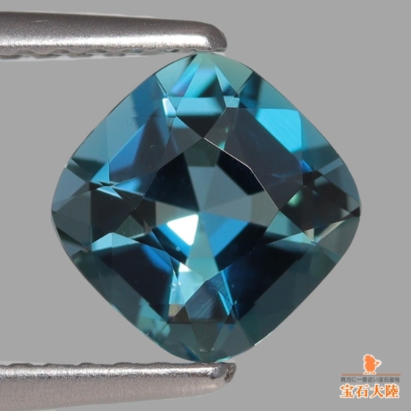 天然アクアマリン 1.04ct 【非加熱 サンタマリア・アフリカーナ