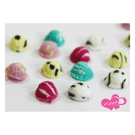 ネイルパーツ ミニミニ☆アイスクリーム☆ 1P約5mm【パーツ】 ライン