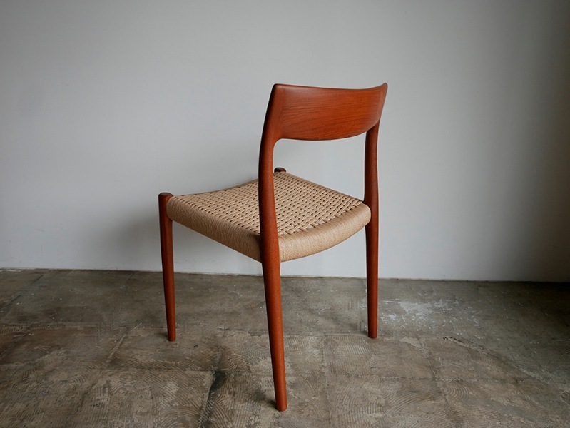 J.L Moller NO.77 Chair