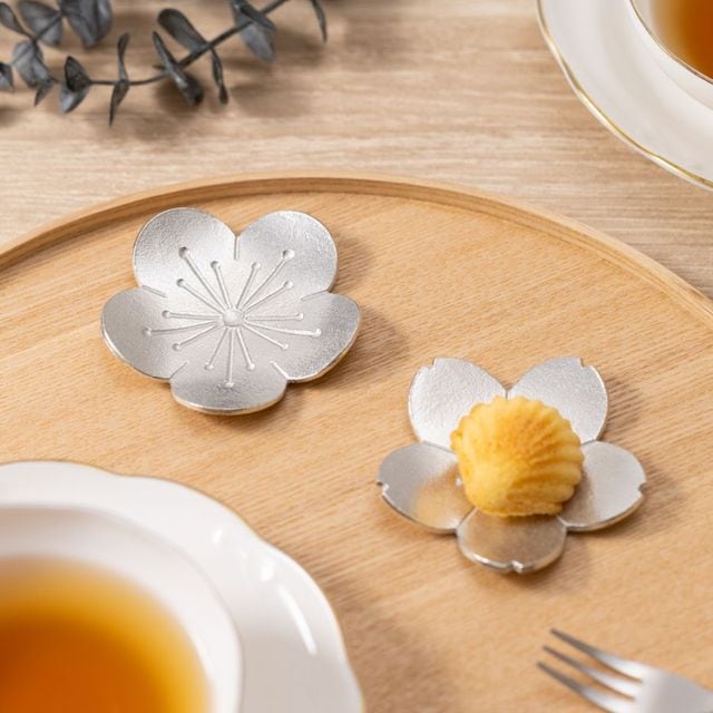 フラワートレー - ミニ - 2ヶ入｜錫製雑貨・酒器の通販は能作