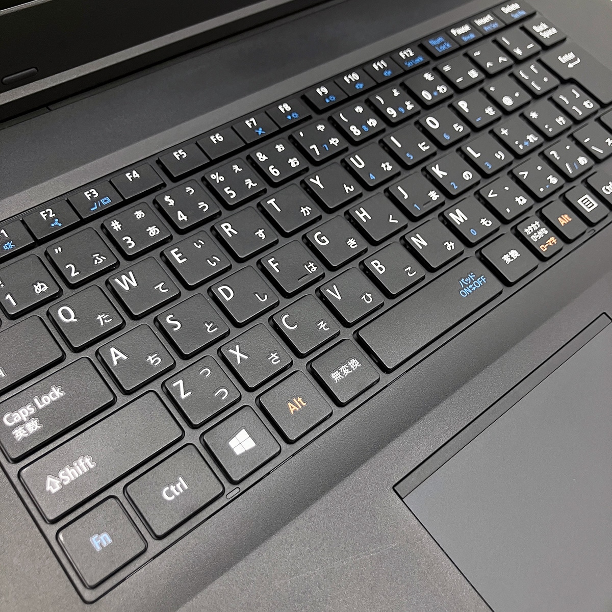 中古 VersaPro VKM17X-3 NEC ノートパソコン Corei5 8350U/8GB