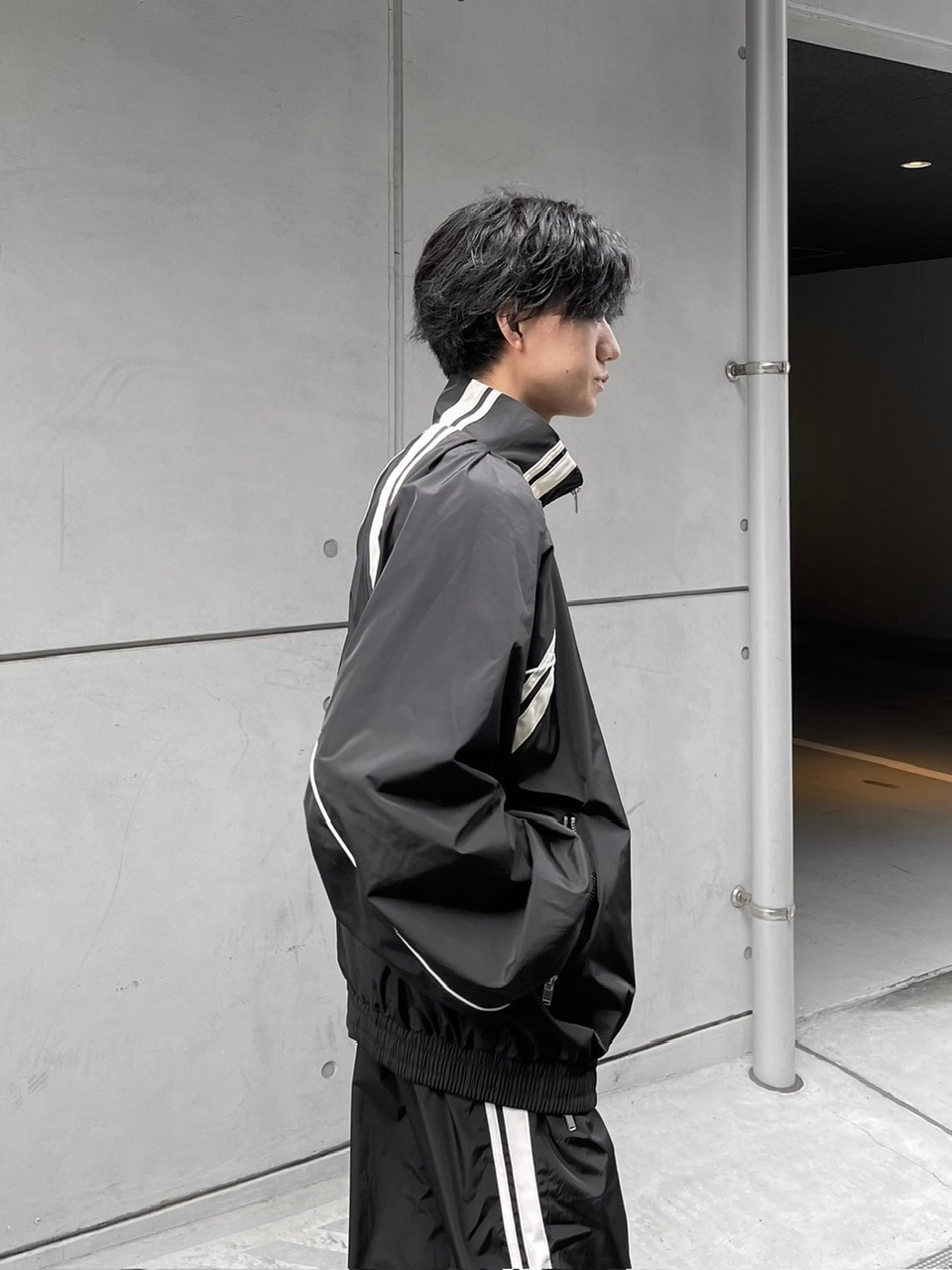 受注制【Chikashitsu +】set up line track jacket (2color