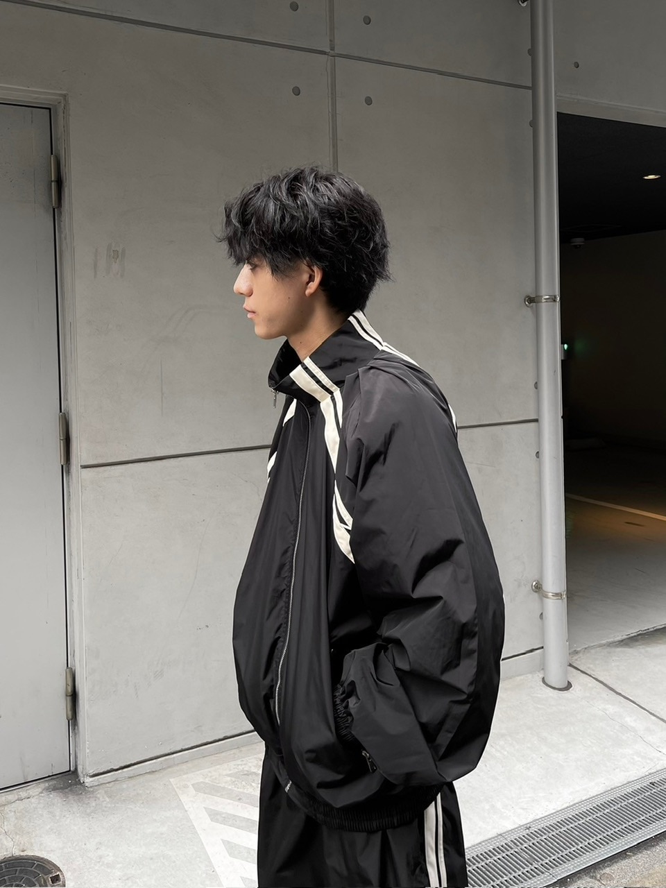 受注制【Chikashitsu +】set up line track jacket (2color