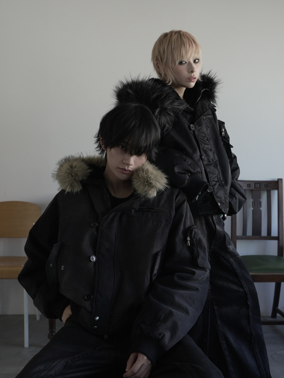 CHIKASHITSU PLUS HIGH】N-2B cropped hood blouson (nylon) | OUR