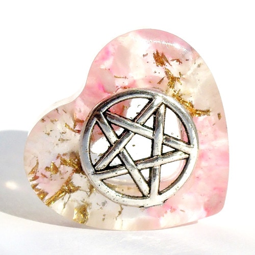 ローズクォーツのハートオブジェ 五芒星《ボヘミアンオルゴナイト