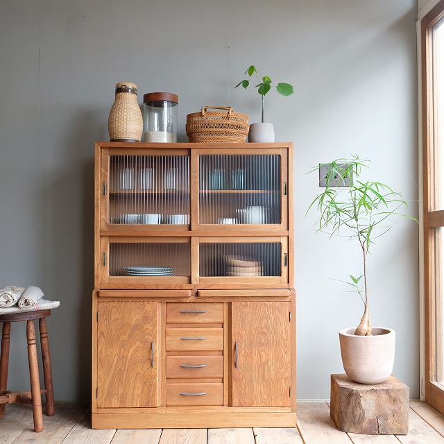 ≪ご予約商品≫ 食器棚 モールガラス｜古家具,棚類｜古家具