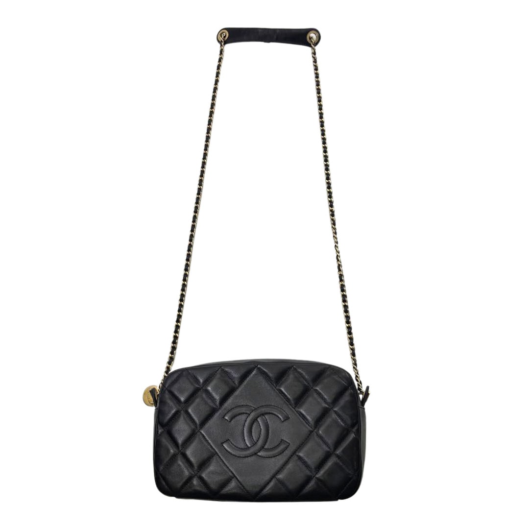 CHANEL シャネル チェーンショルダーバッグ 21cm ダイヤモンドCC