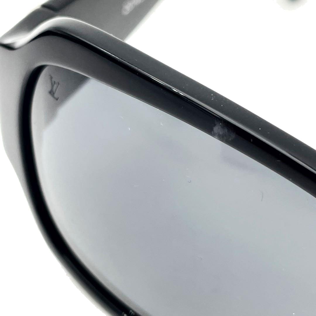 LOUIS VUITTON ルイヴィトン サングラス ウルスラストラス ライン