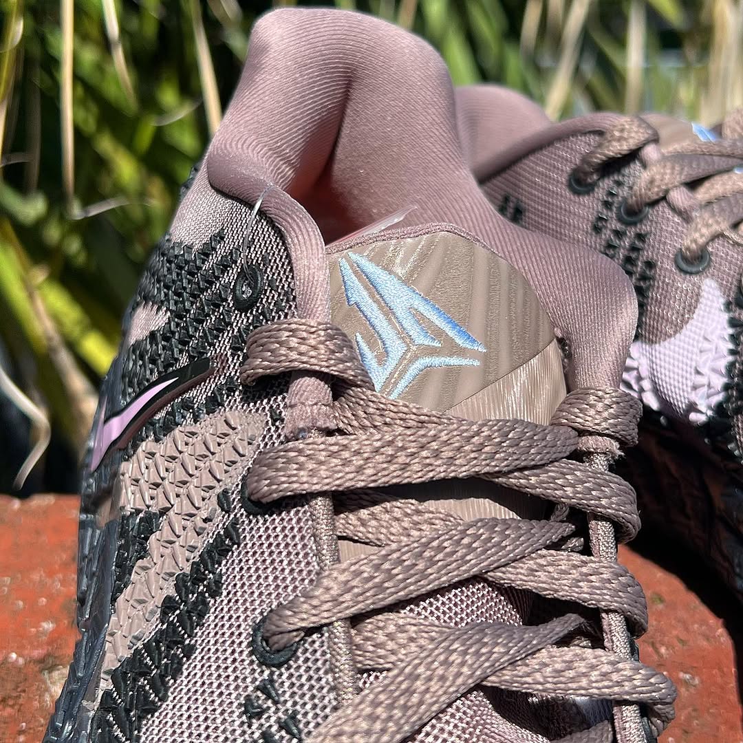 NIKE JA 3 EP 'MINK BROWN' ナイキ ジャ 3 ジャ モラント 【MEN'S