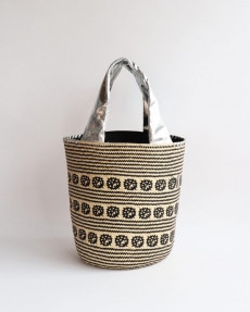 warang wayan(ワランワヤン) FUTO ラタン革手バスケット BK M[生活雑貨