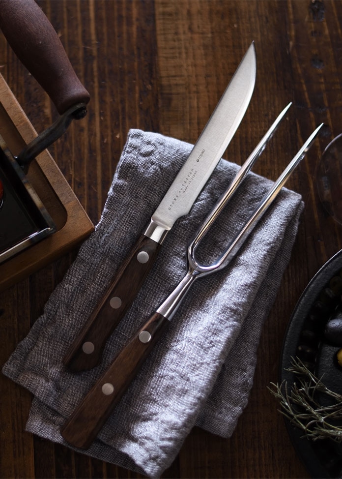 オークス】大人の鉄板 ステーキナイフ＆ミートフォーク| 鍋