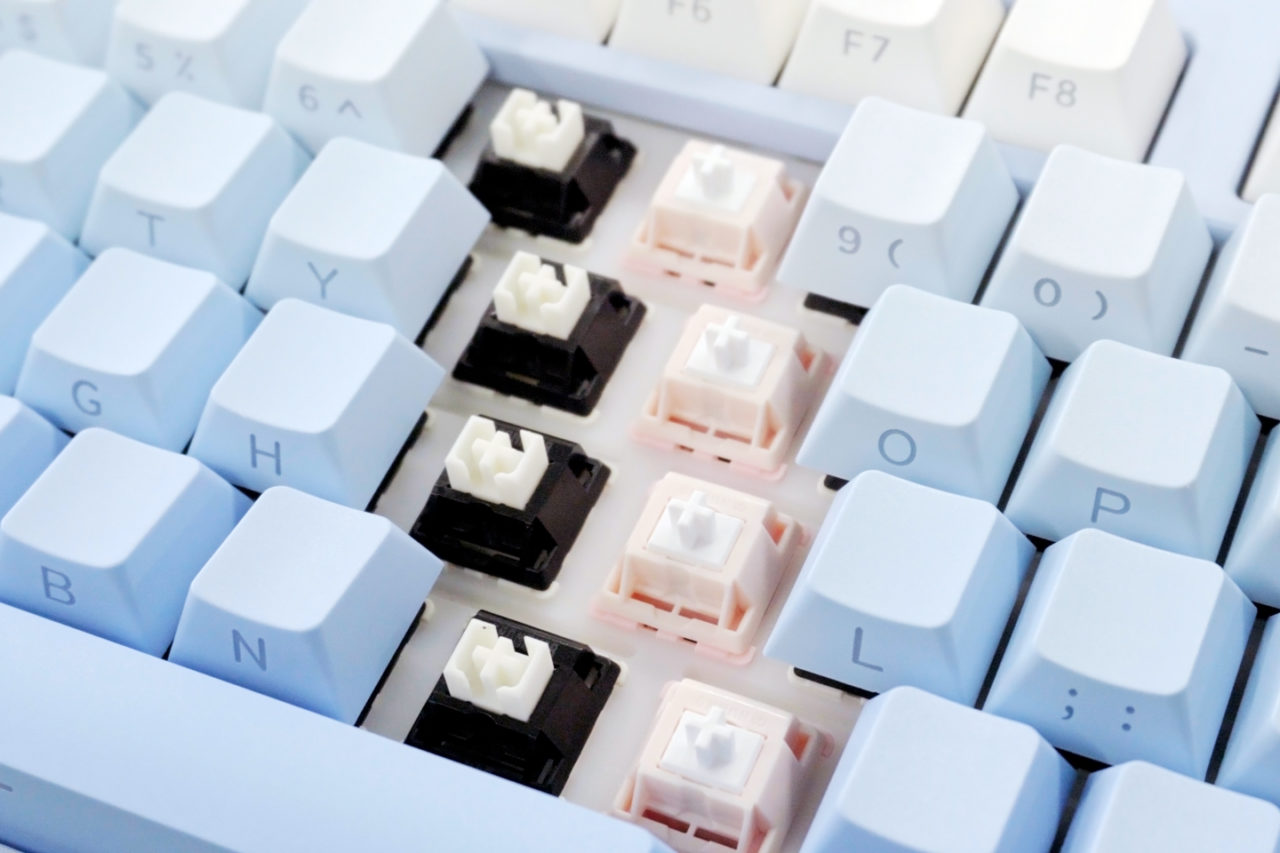 EPOMAKER Galaxy70【レビュー】クリーミーで心地良い打鍵感、コトコト