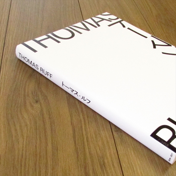 トーマス・ルフ THOMAS RUFF 展覧会カタログ