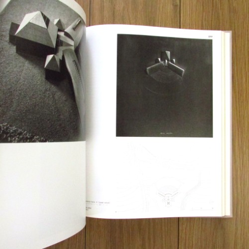 磯崎新の建築30 模型、版画、ドローイング