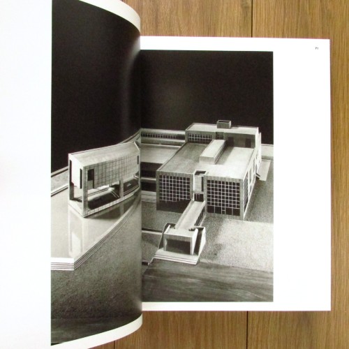 磯崎新の建築30 模型、版画、ドローイング