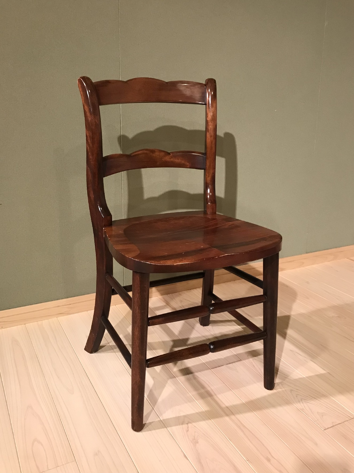 ①】ラダーバックチェア ヴィンテージ オーク材 無垢材 民芸家具 ①