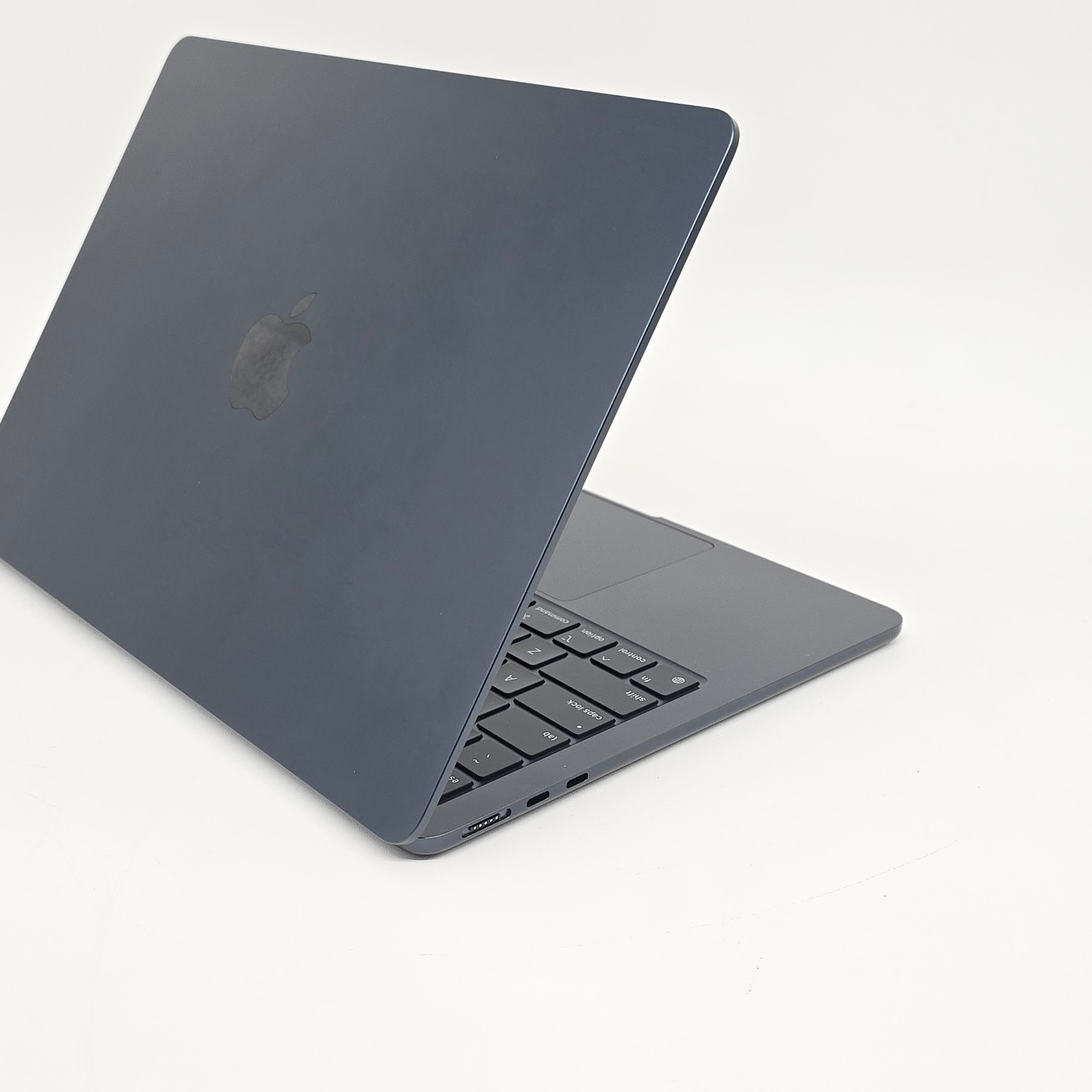 Macbook Air M2 13-Inch Apple Laptop, 256GB SSD, 8GB RAM, Midnight