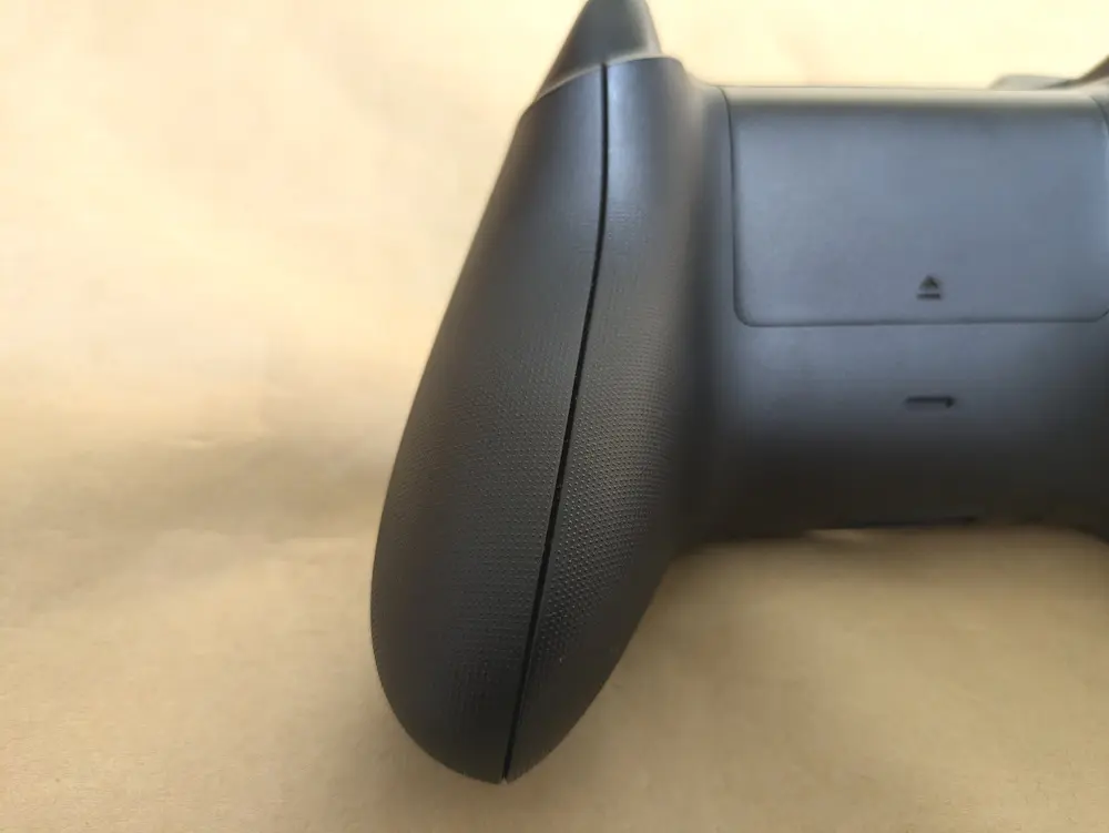 Xbox ワイヤレス コントローラー + USB-C ケーブル（マイクロソフト