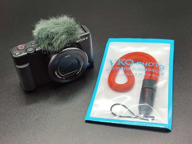 ZV-1と一緒に欲しいカメラアクセサリー！必須アイテムも紹介【SONY