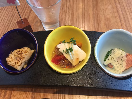 つまみの前菜三種盛り - Picture of Kuzushi Kappo Bonta, Fukui