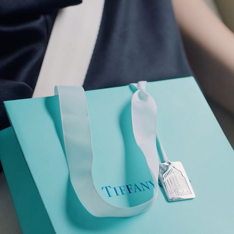 サングラス 公式サイト | Tiffany & Co.