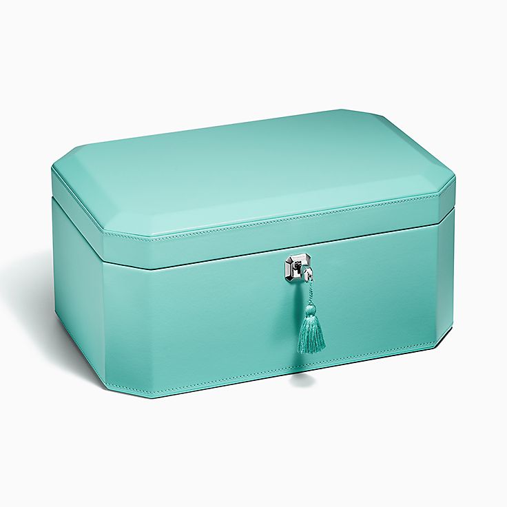 Tiffany Facets Extra Large Jewelry Box in Tiffany Blue Leather