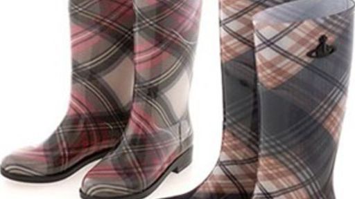 ヴィヴィアン・ウエストウッドからレインブーツが登場。 | Vogue Japan