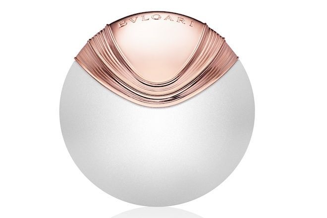 ブルガリから新フレグランス「アクア ディヴィーナ」がデビュー