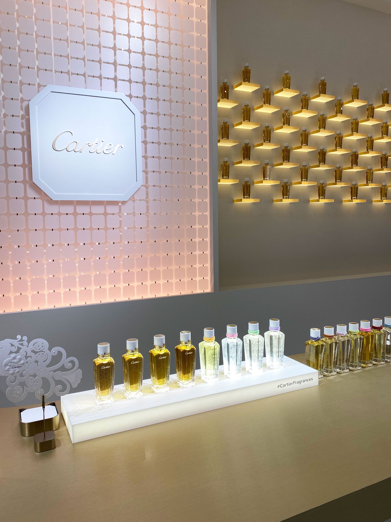 カルティエのポップアップに潜入！ メゾン初、フレグランスキャンドル