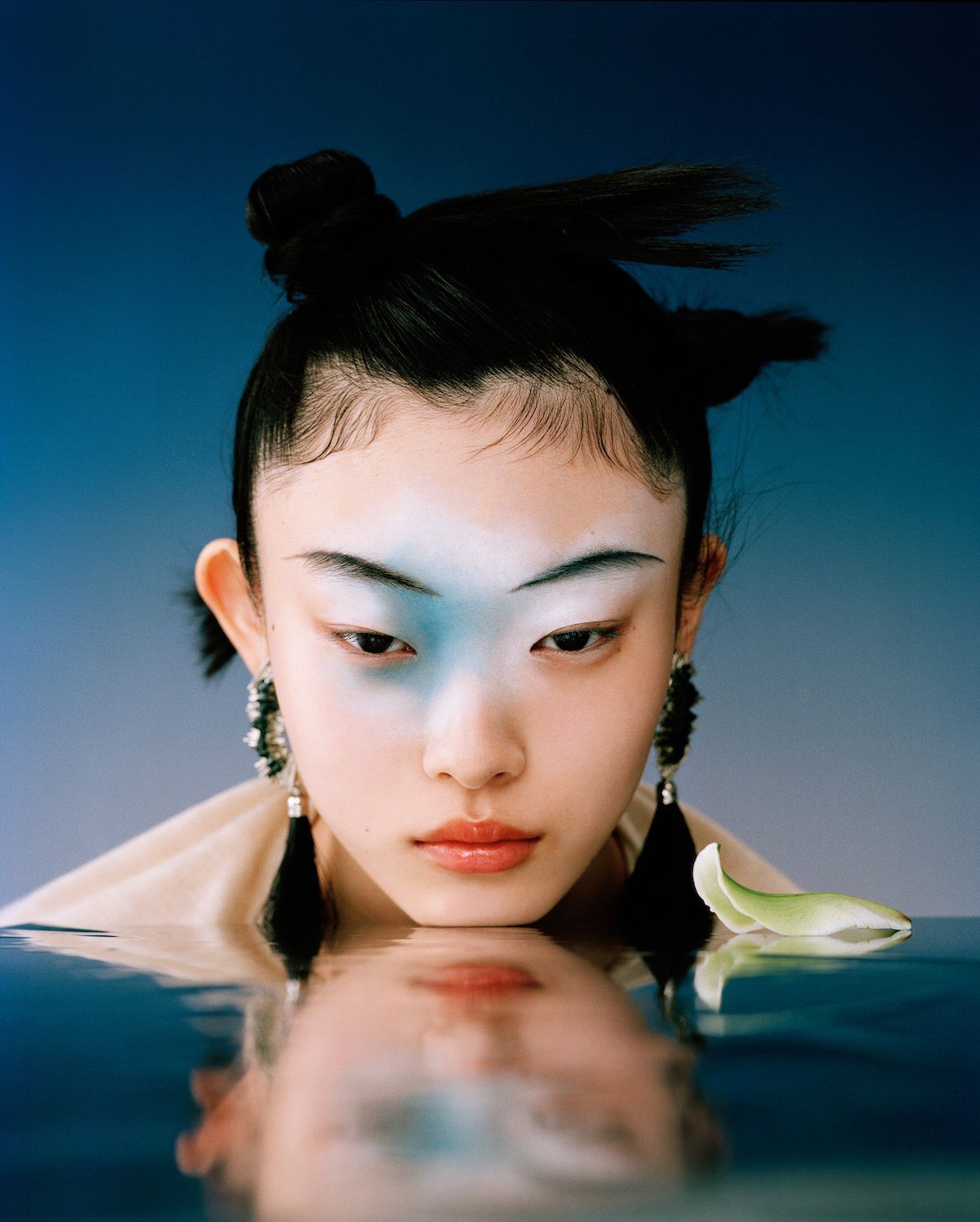 気鋭の写真家、KIZENってどんな人？ 要注目の若き才能のユニークな人柄