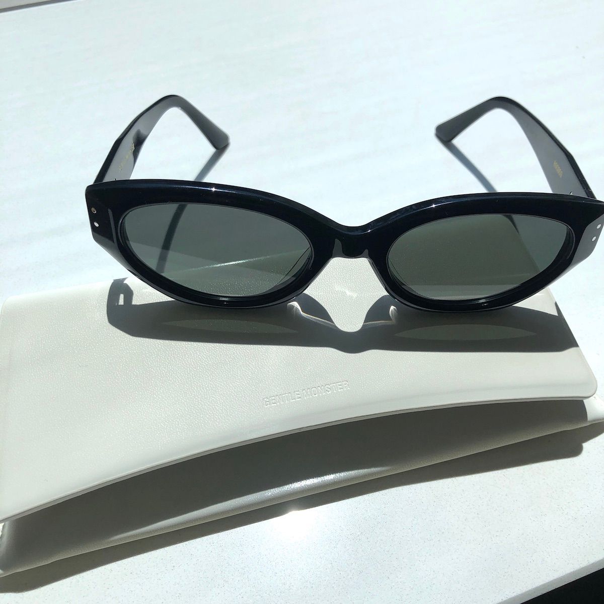 着用すれば即旬顔に！ジェントル モンスターのサングラスが愛される3