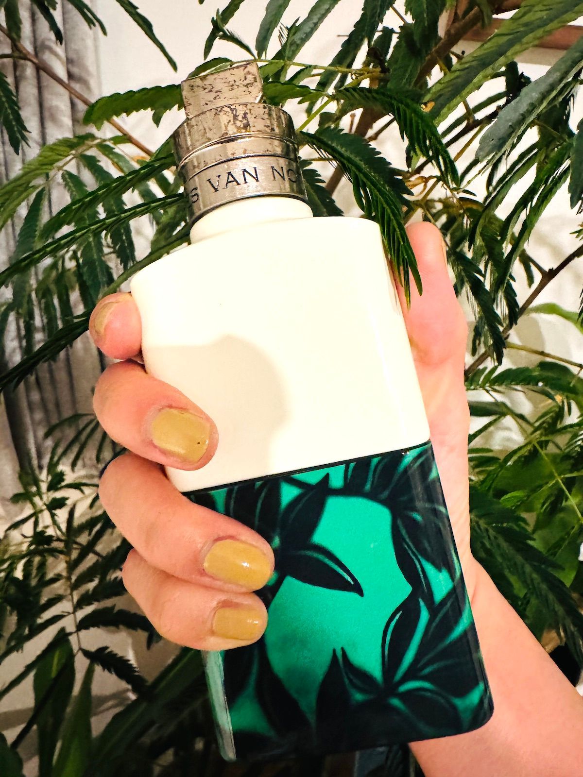 この香り、どこのブランド？」──必ず聞かれるドリス ヴァン ノッテン