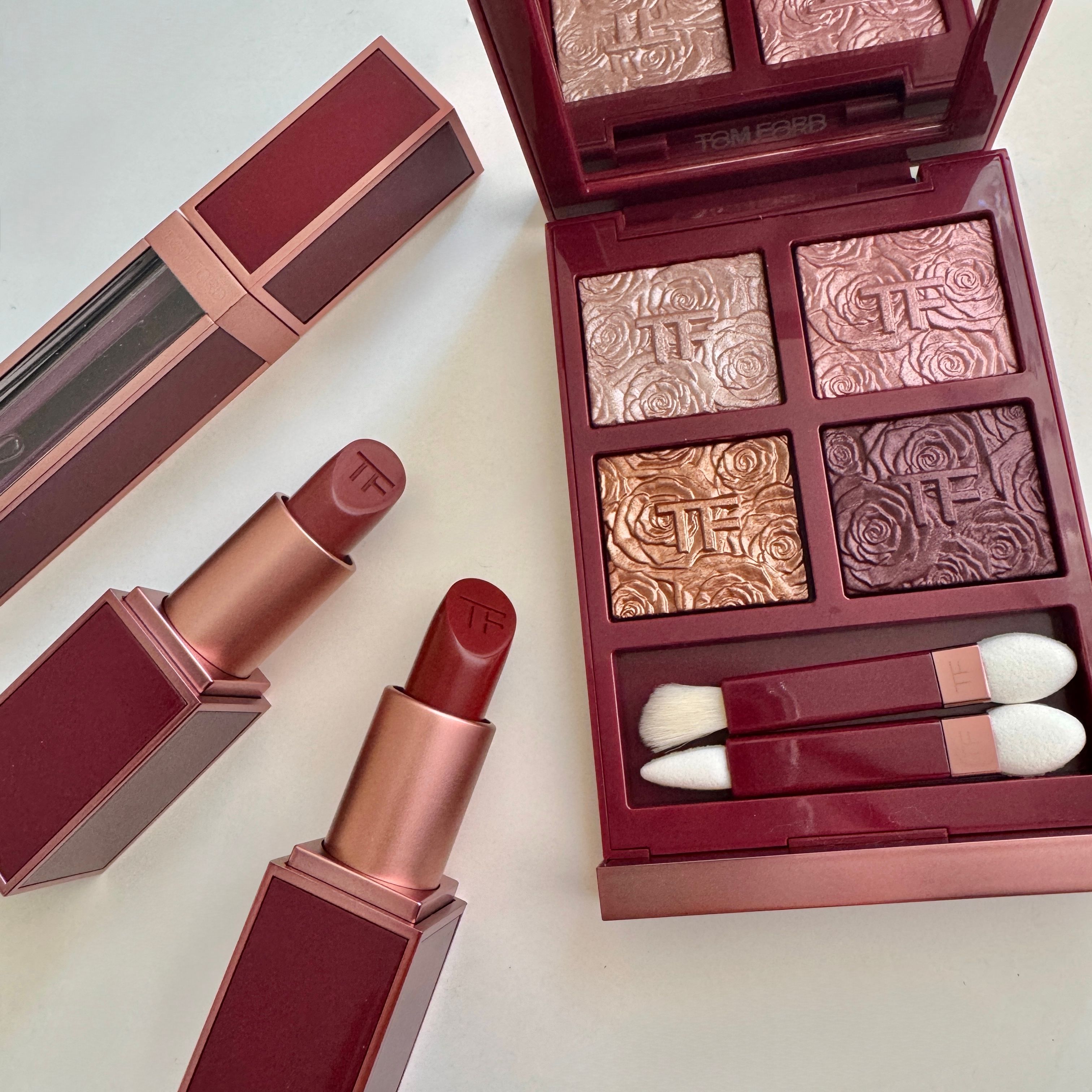 完売必至！ ローズが主役のトム フォード ビューティ限定コレクション