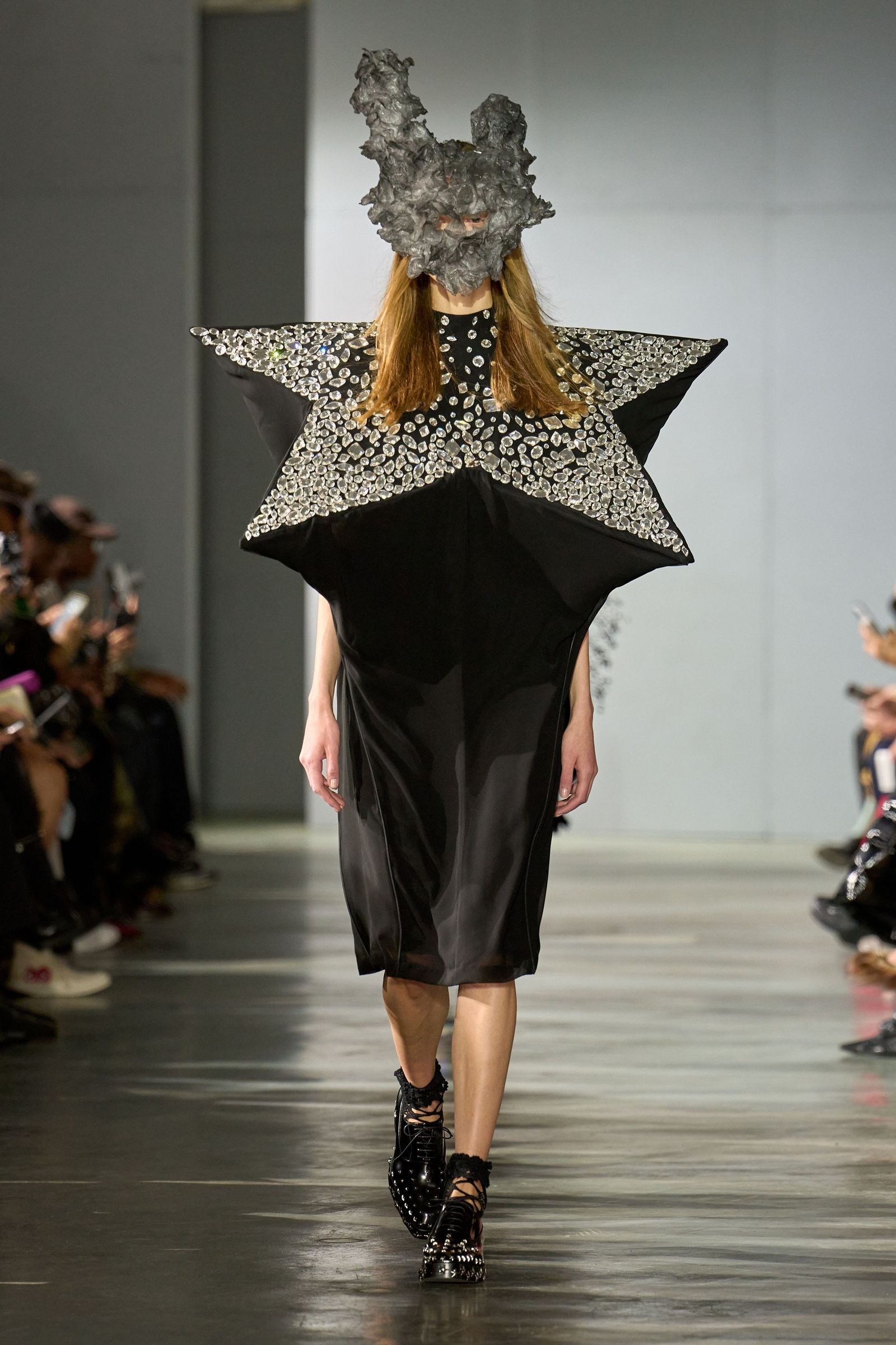 ノワール ケイ ニノミヤ、希望・喜びのシンボル「星」がモチーフに