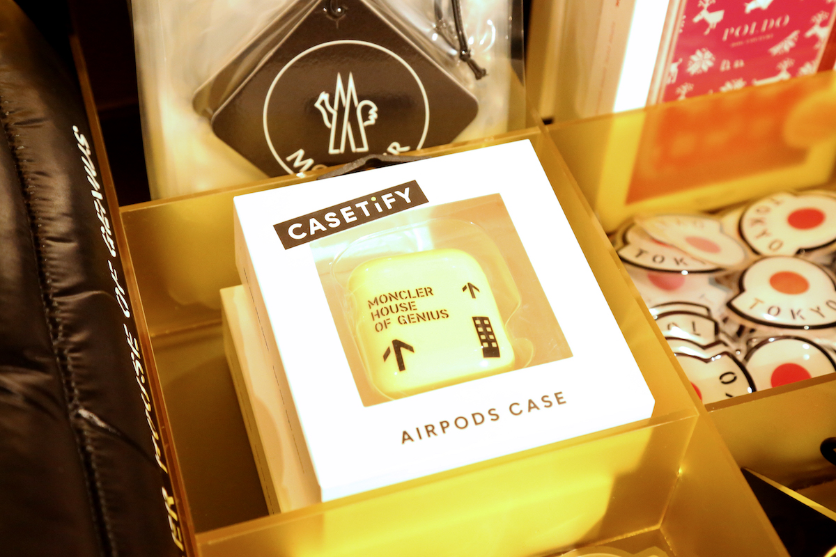 山口一郎のDJパフォーマンスにお手頃価格のアイテムも 「モンクレール