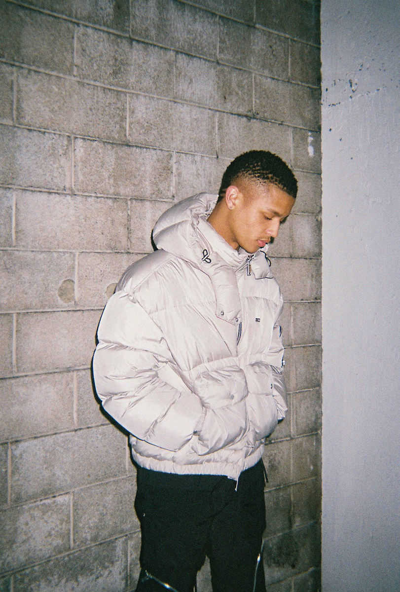 タトラス」がLA発の「ライオット・ヒル」とコラボコレクションを発売