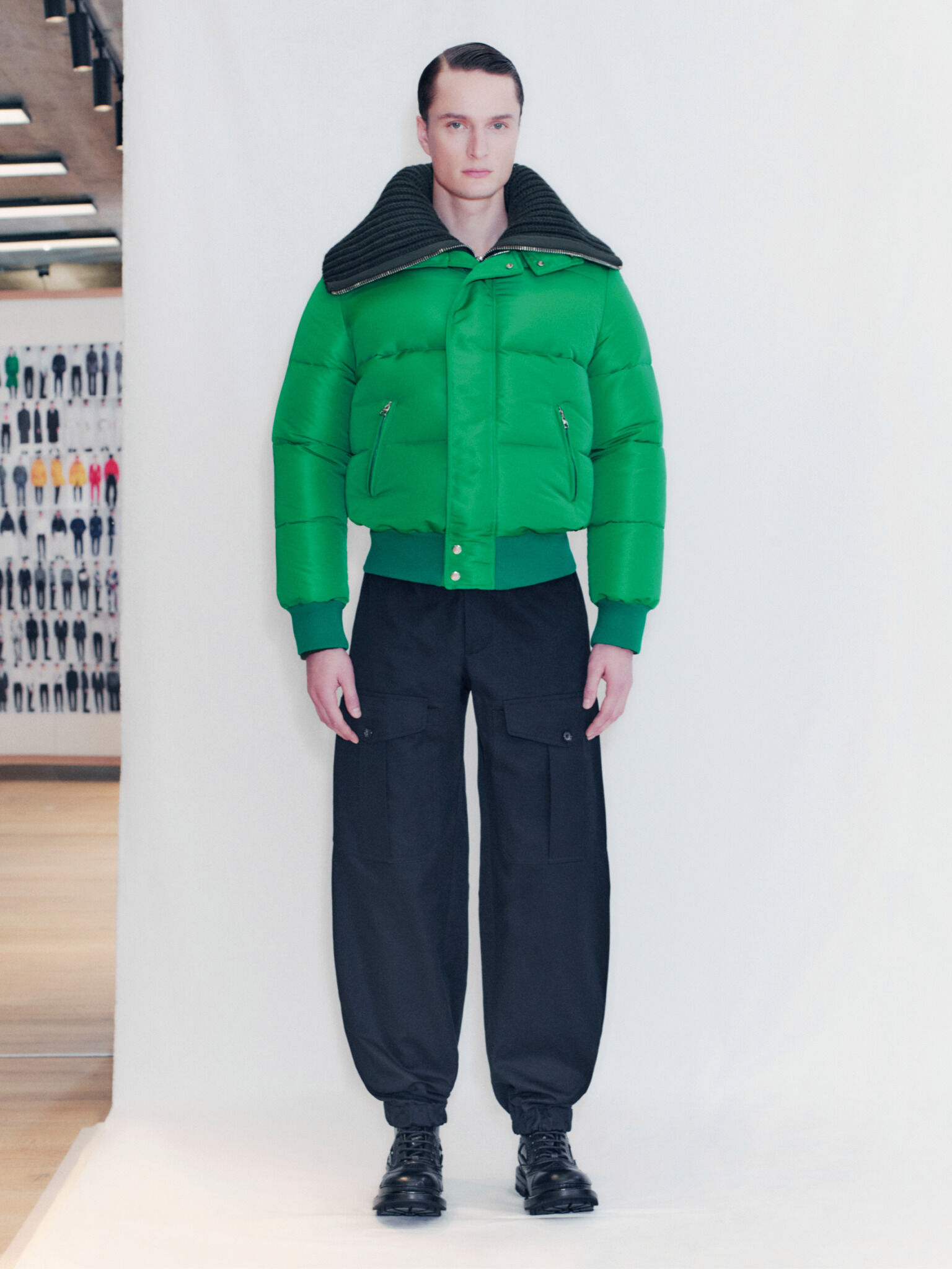 ALEXANDER-MCQUEEN-2021-22FALL-