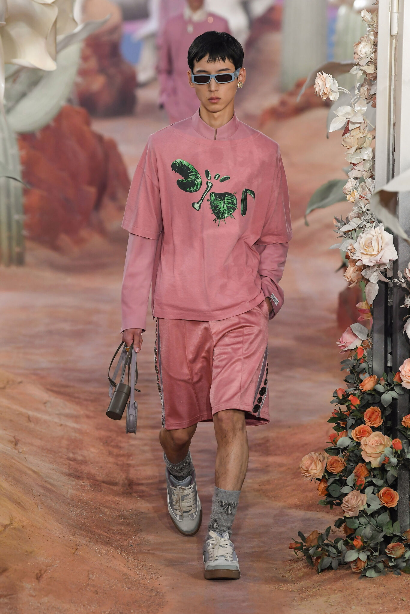 ルック】「ディオール」2022年春夏メンズ・コレクション - WWDJAPAN