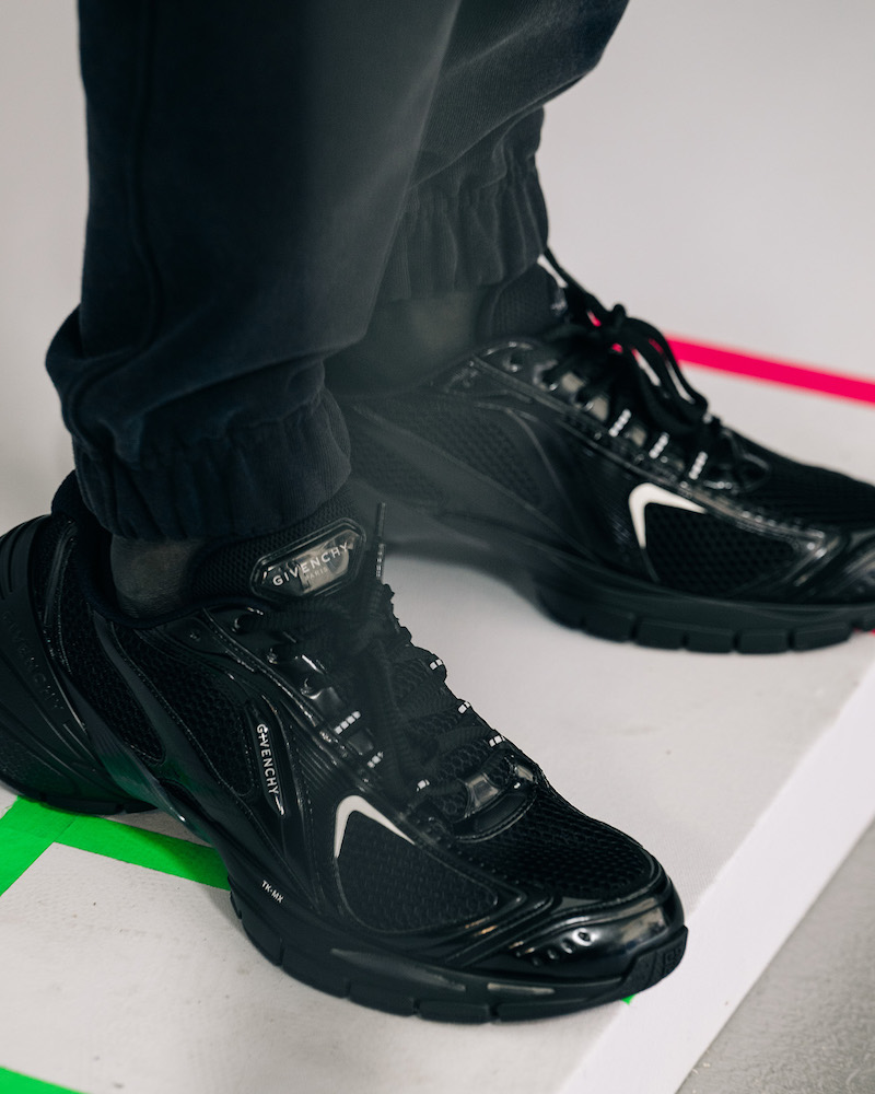 ジバンシィ」のアイコンスニーカーシリーズ“TK-360”から新作モデル“TK