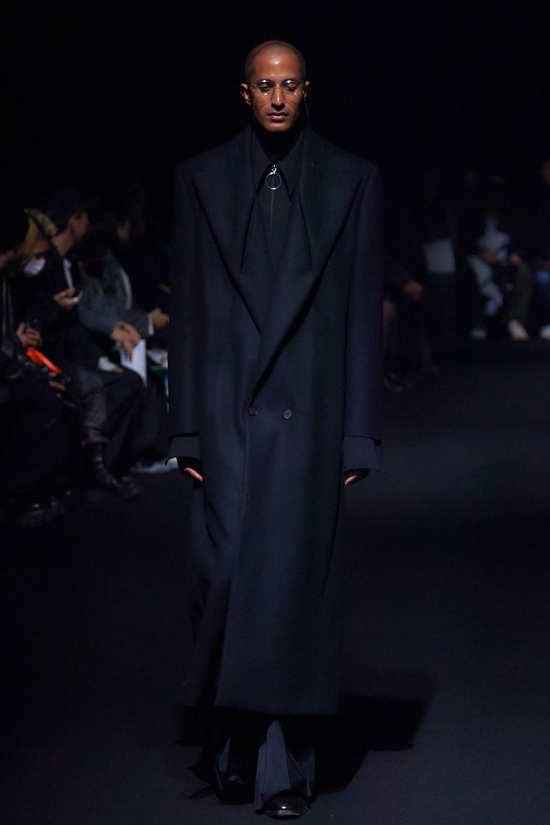 ルック】「ハトラ」2025-26年秋冬コレクション - WWDJAPAN