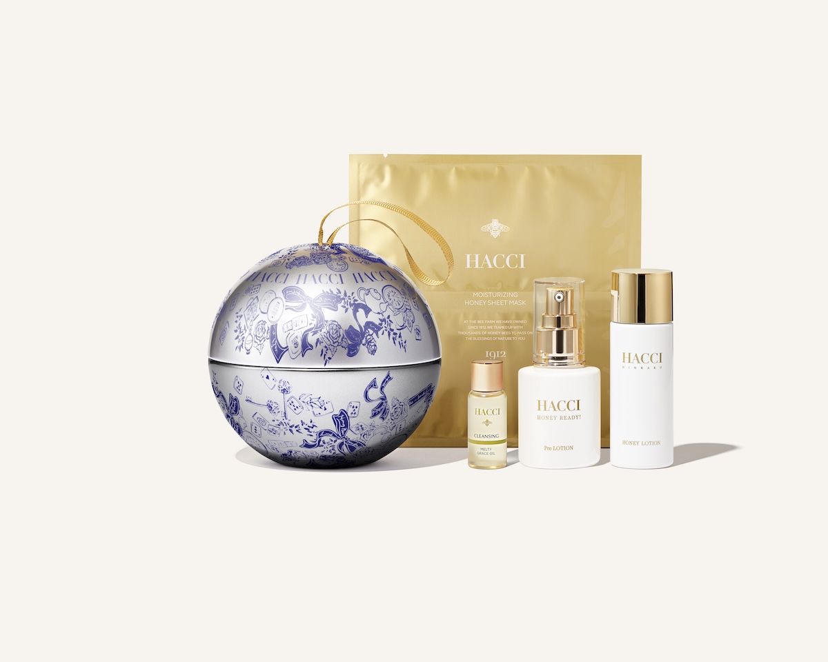 追記：【2025年クリスマスコフレ】「ハッチ」はロイヤルブルーの