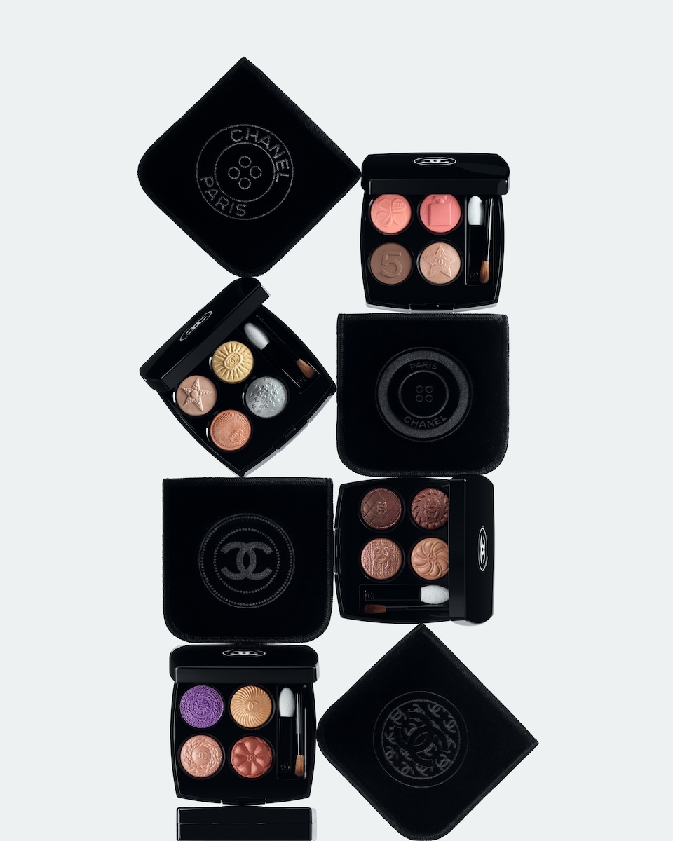 シャネル」の新作アイシャドウパレットは、メゾンを象徴するボタンが