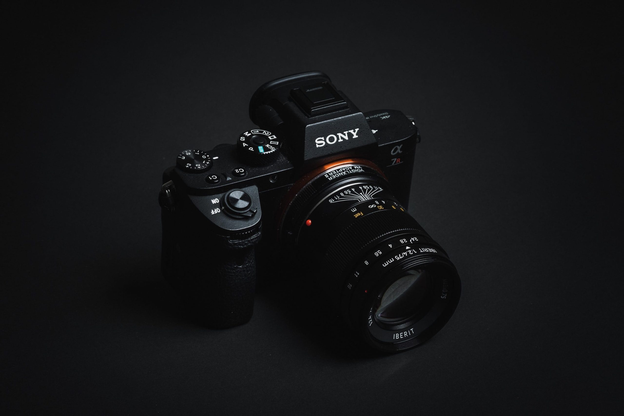 Kipon Iberit 75mm f2.4 - Review & Sample PHotos | Alik Griffin