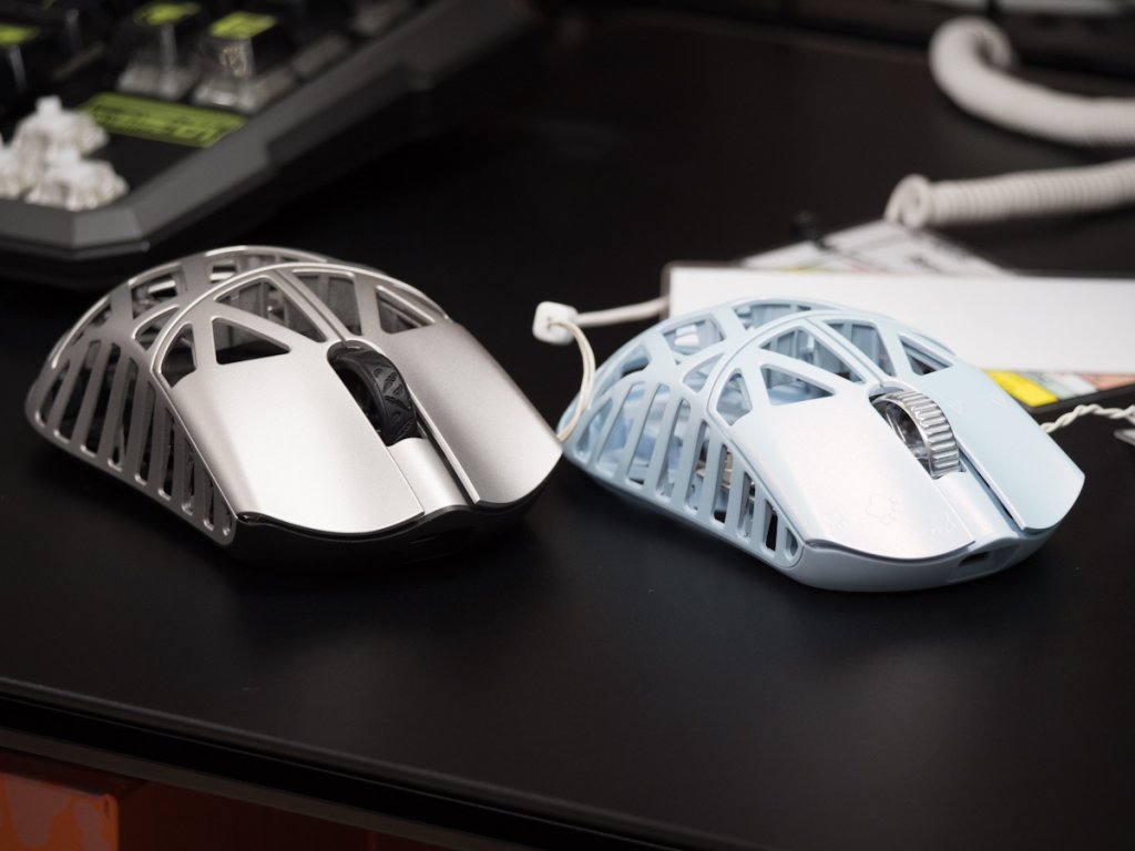 黒猫ドングルで大好評だった、WLMOUSE Beast X miniが一部仕様変更し再