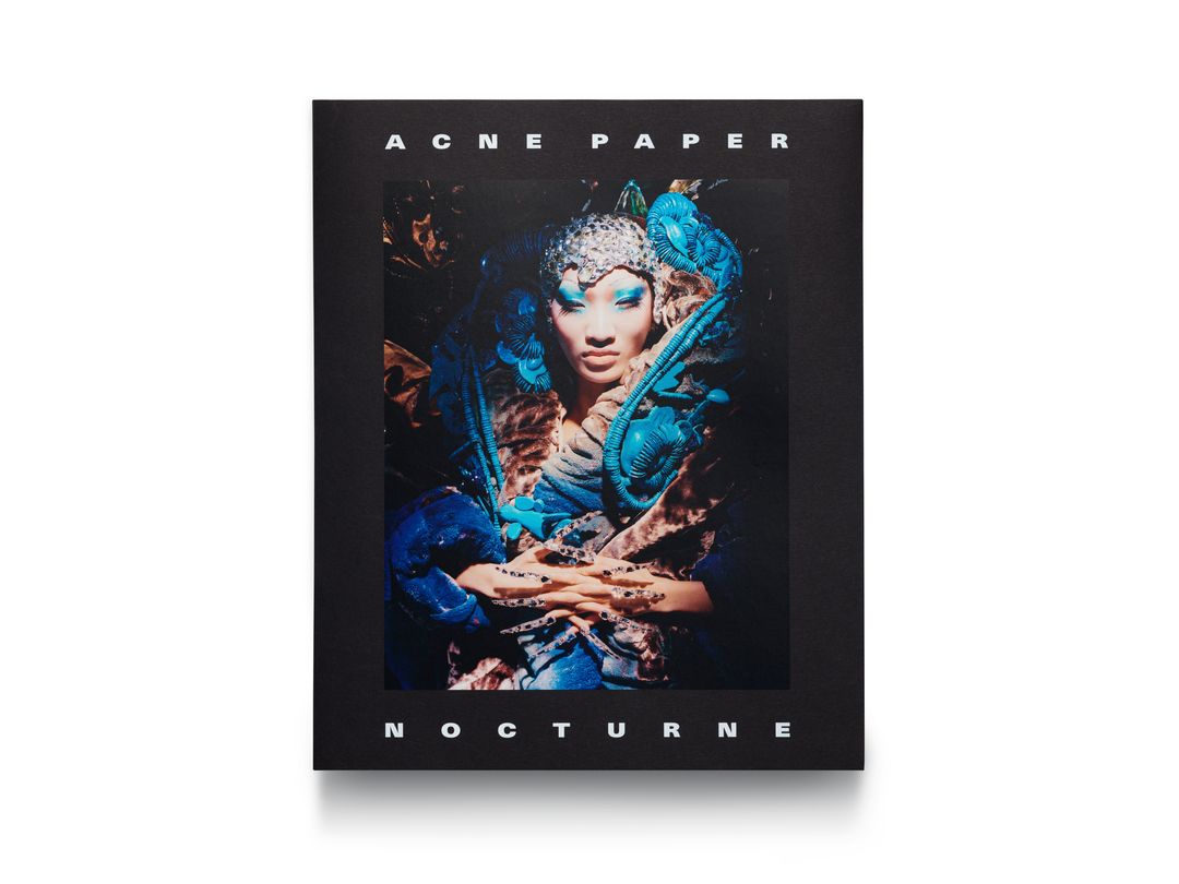 ファッションとアートが織りなす「夜」の物語──アクネ ストゥディオ