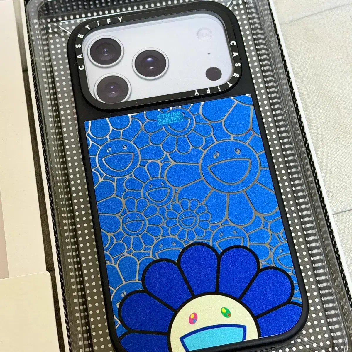 Casetify Takashi Murakami Blue Flower Case Silver Mirror iPhone 17