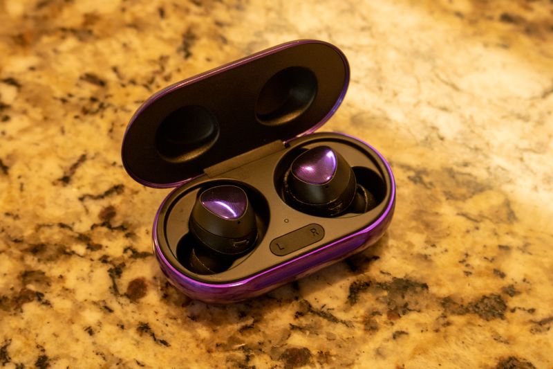 Galaxy Buds+ BTS Edition: We reivew the new purple true wireless