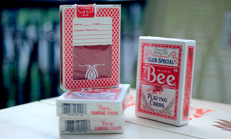 Bee Wynn • Buy playing cards & magic props